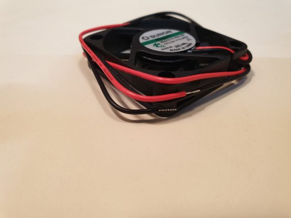 Fan Sunon Axial 40x40x10 12 Volt Maglev Silent - Image 3